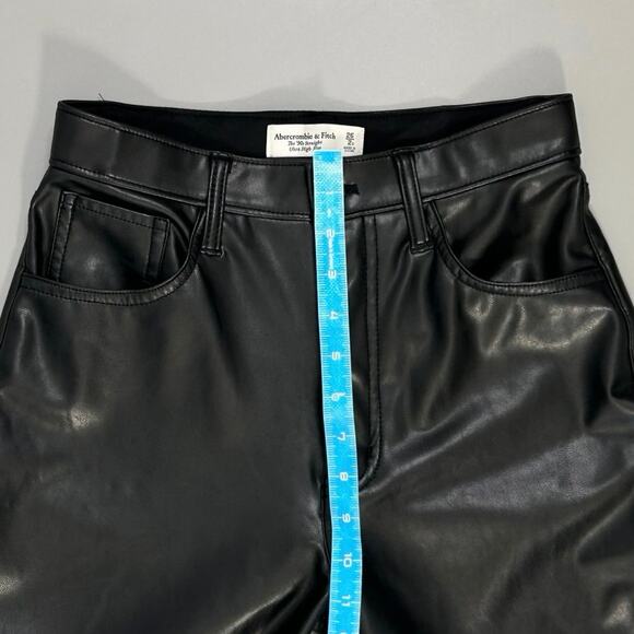 Abercrombie & Fitch 90s Straight Ultra High Rise Curve Love Pants Vegan Leather - Picture 10 of 13